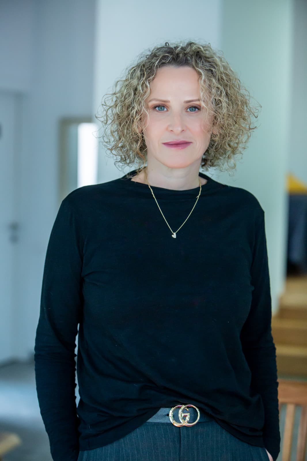 ד׳׳ר ענת לאור — כירורגית מומחית